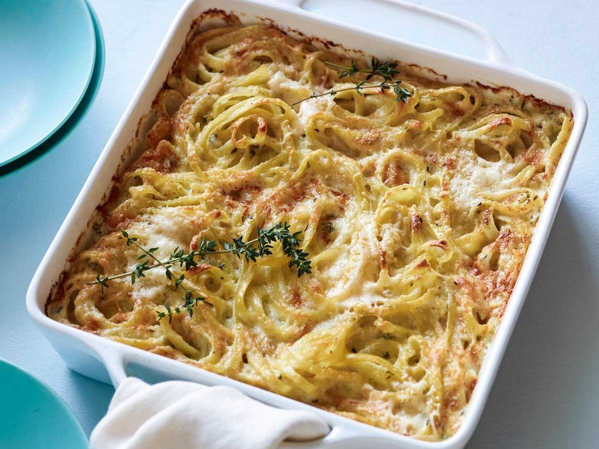Макароны в духовке с сыром и яйцом рецепт с фото пошагово - 1000.menu