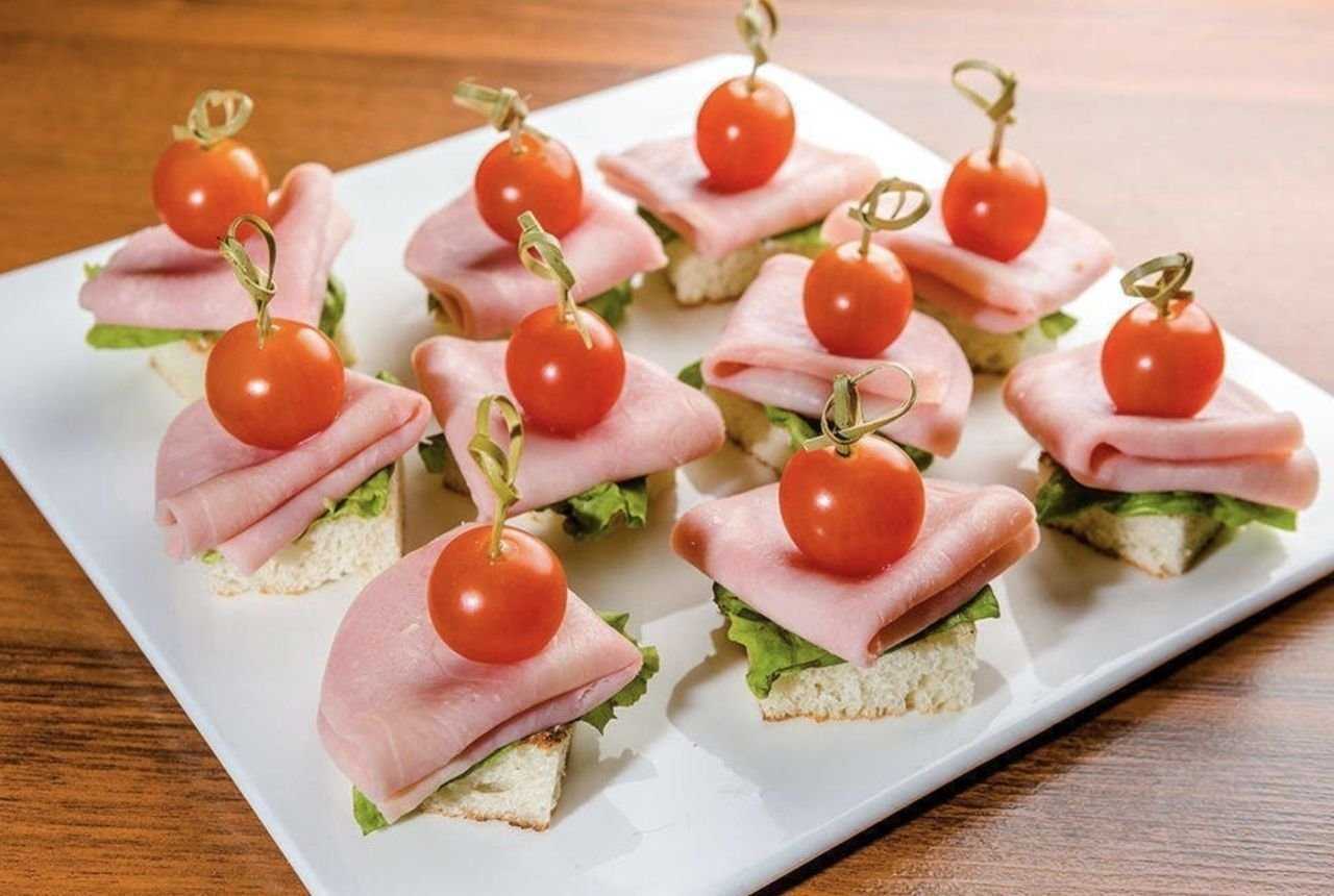 Бутерброды на праздничный стол – простые и вкусные рецепты
