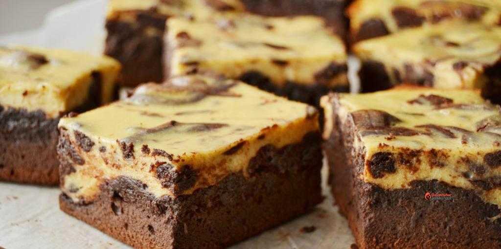 Пирог с бананом в духовке: 10 рецептов - простой и вкусный, с творогом, шоколадный, песочный и другие, пошагово и с фото