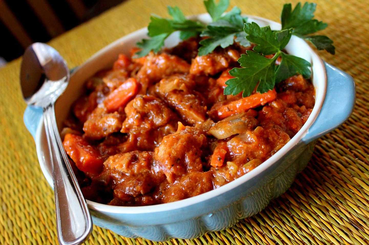 Пирожки с начинкой из куриных сердечек печёные. блинчики с куриными сердечками (наши любимые)