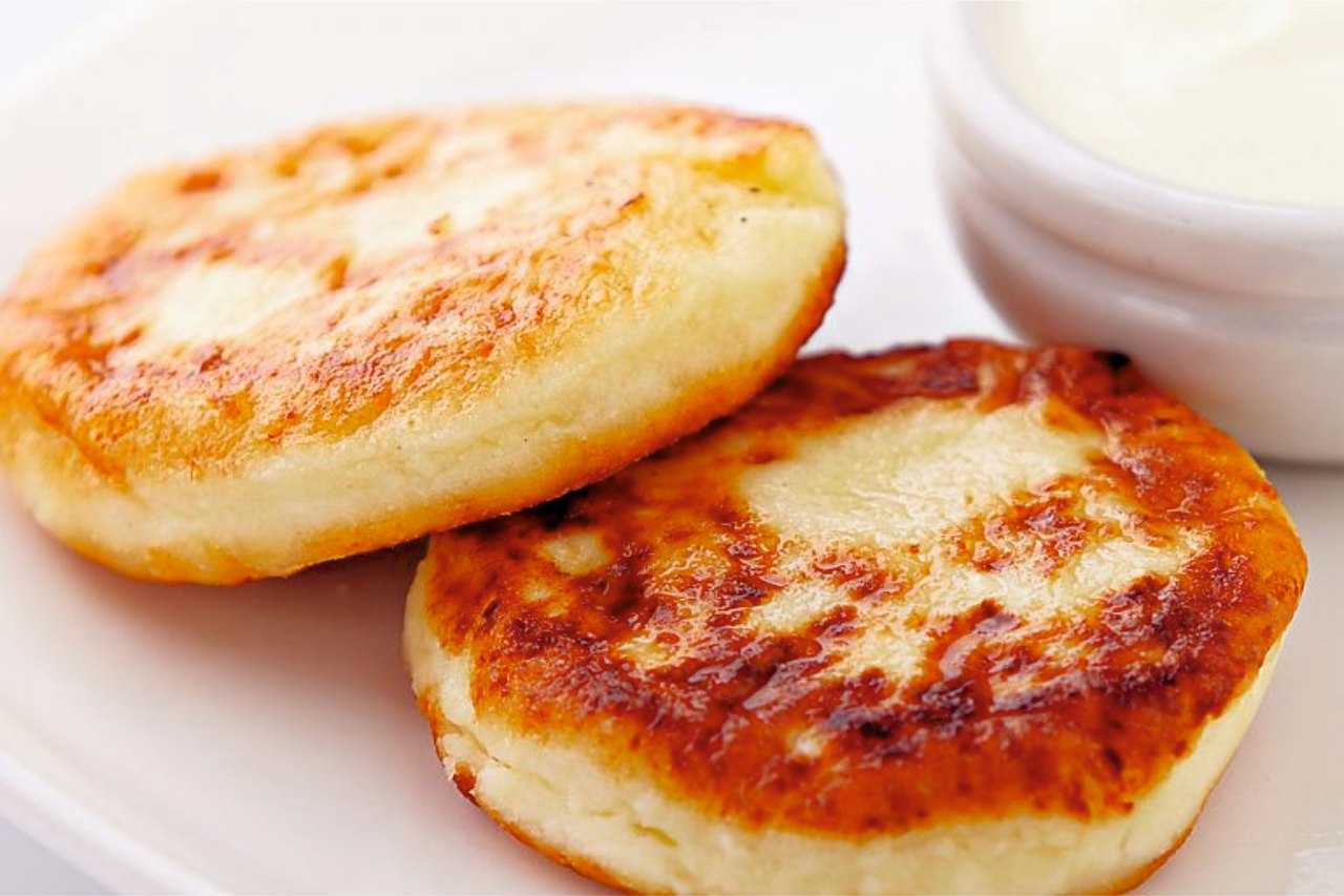 Сырники в духовке из творога с мукой