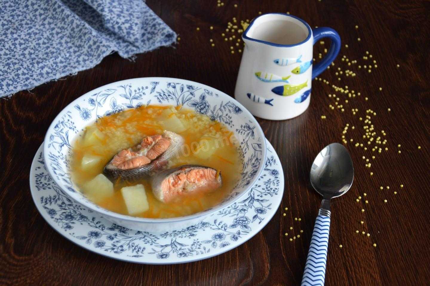 Рыбный суп из горбуши с пшеном