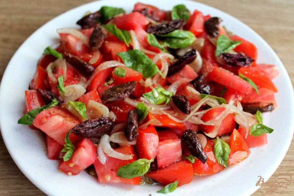 14 очень вкусных салатов из помидор на зиму: простые и оригинальные рецепты