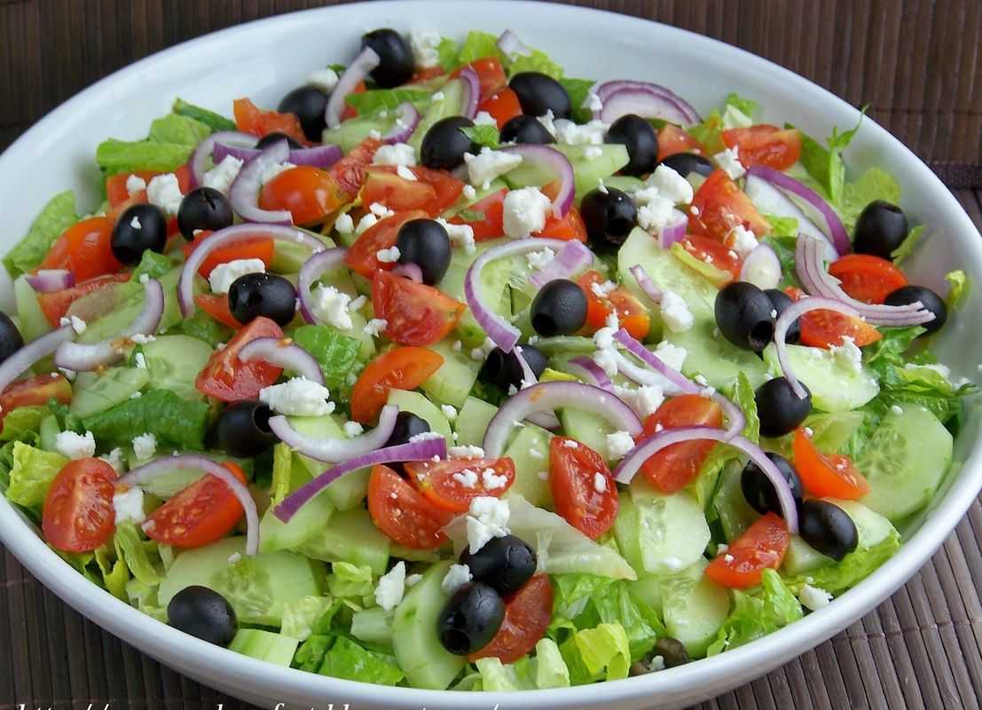 Салат с листьями салата — рецепты простые и вкусные