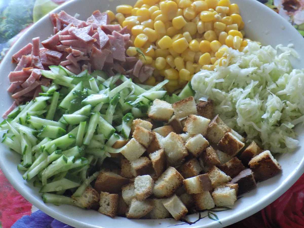 Новые салаты на новый год 2023: рецепты с фото, пошаговые простые и вкусные