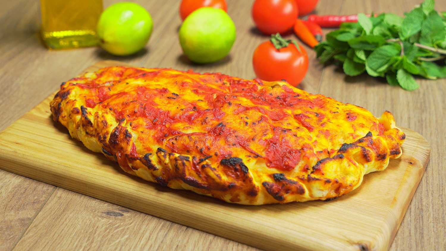 Закрытая пицца кальцоне