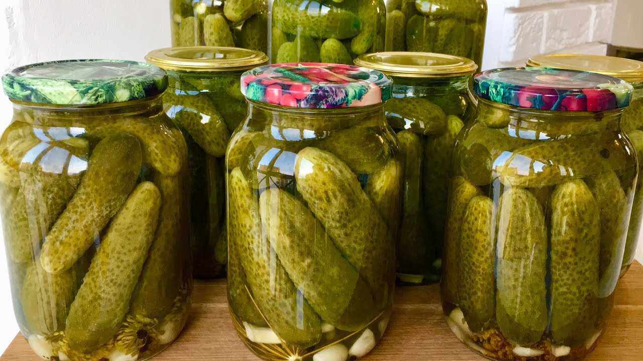 Хрустящие маринованные огурцы в банках. самые вкусные рецепты на зиму