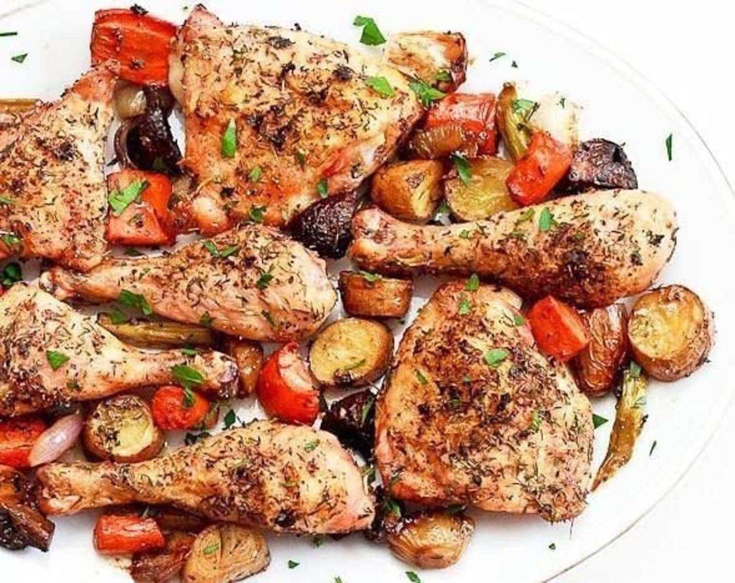 Курица с овощами в духовке - основные рецепты