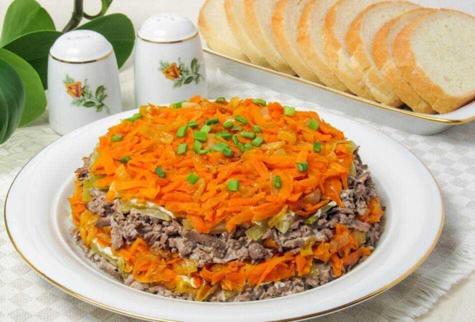 Салат "обжорка" с говядиной и солёными огурцами - 10 пошаговых фото в рецепте