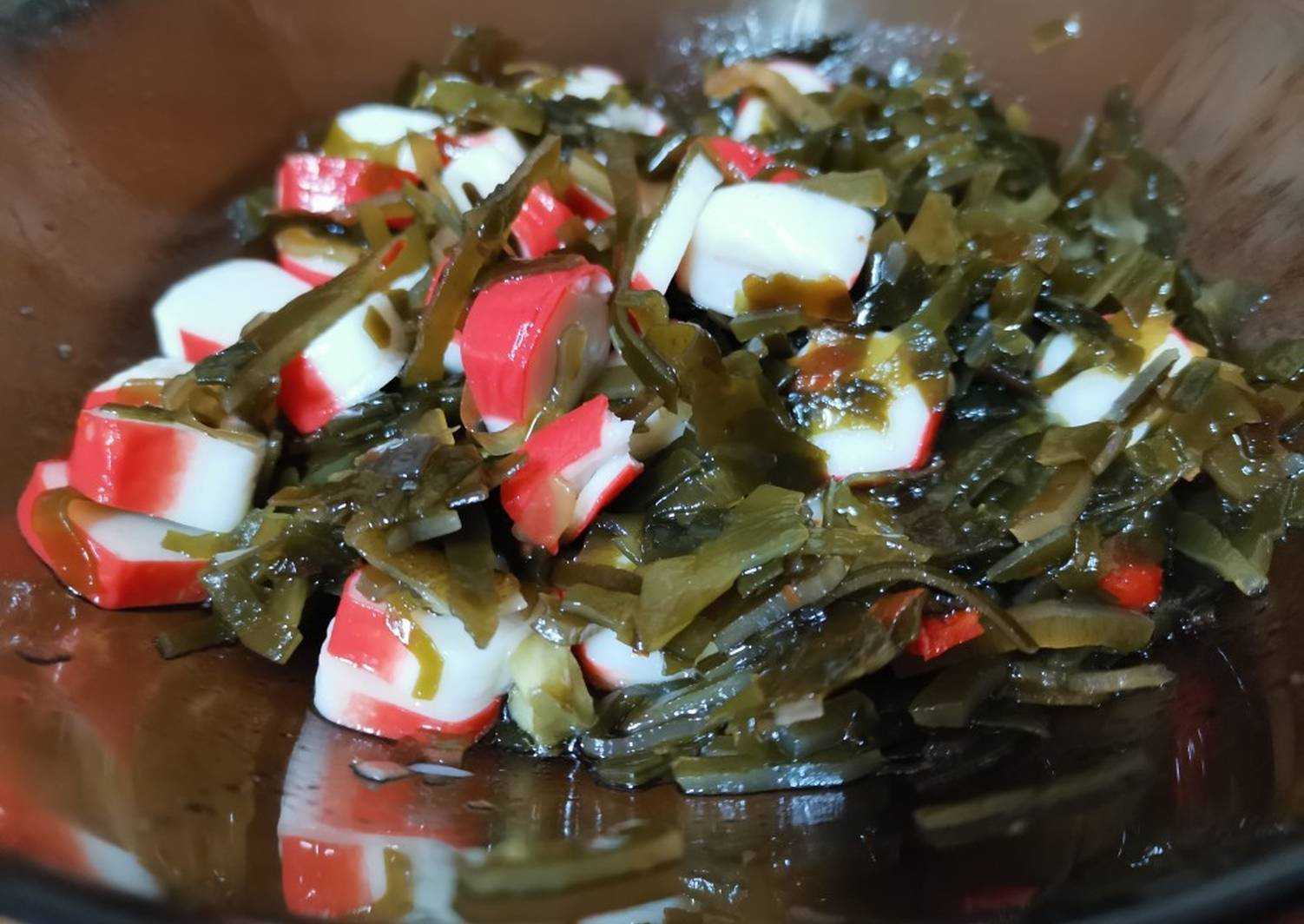 Салат с морской капустой и грибами