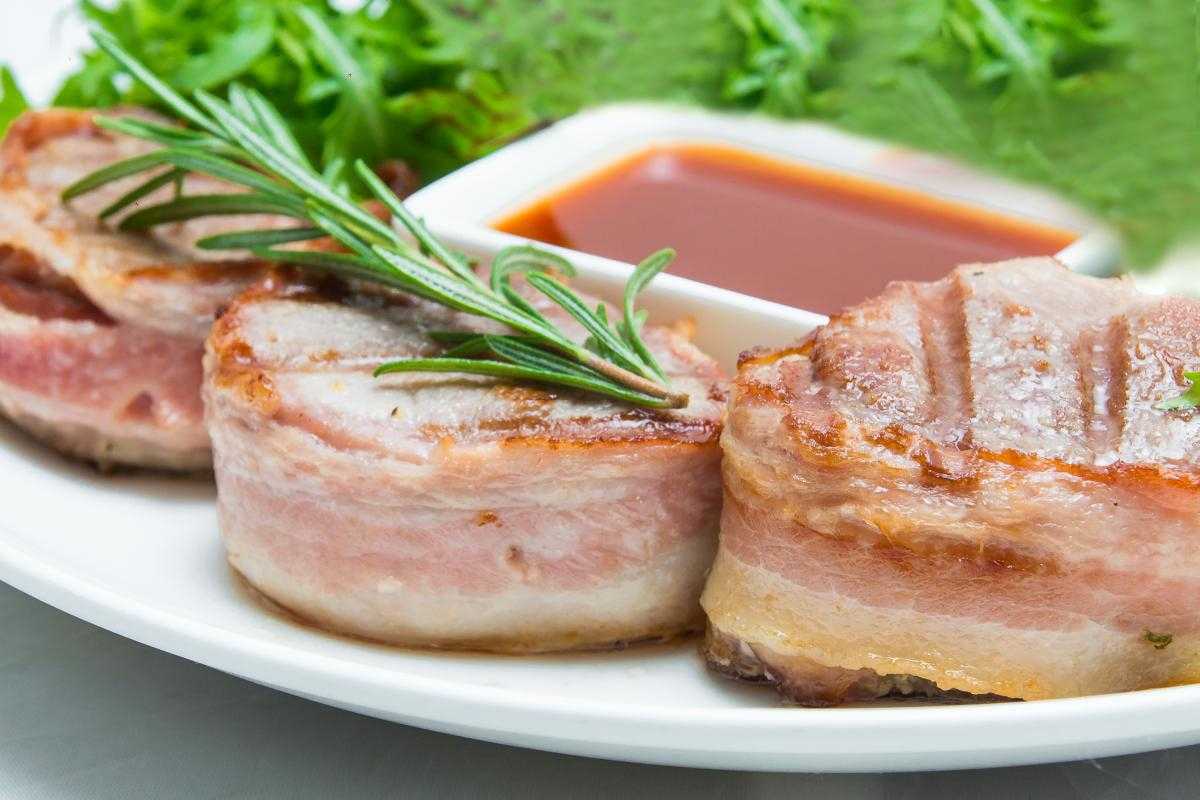 Медальоны на сковороде — 6 классных простых рецептов