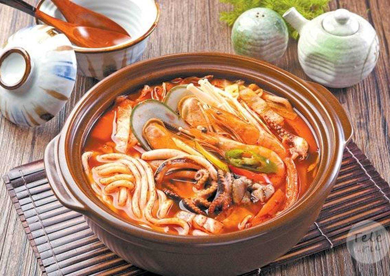 Хек в духовке – 8 самых вкусных рецептов запеченной рыбы