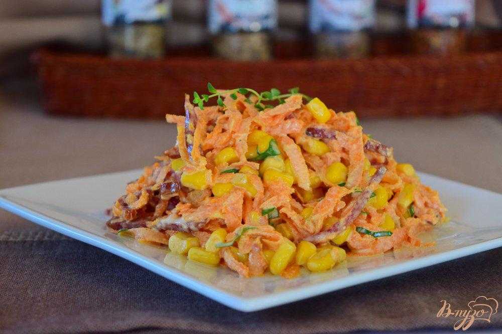 Салат с капустой, колбасой и кукурузой - 11 пошаговых фото в рецепте