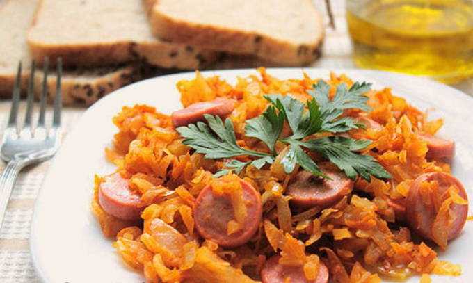 Тушеная капуста с курицей – 7 очень вкусных рецептов с фото пошагово