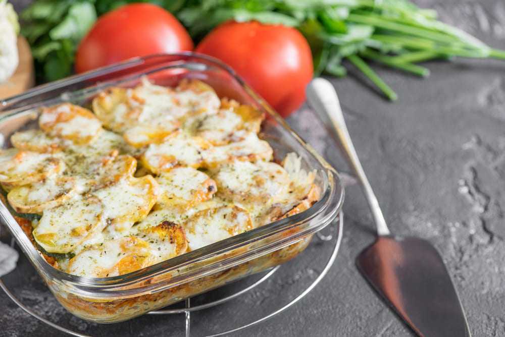 Курица с кабачками в духовке классический рецепт с фото