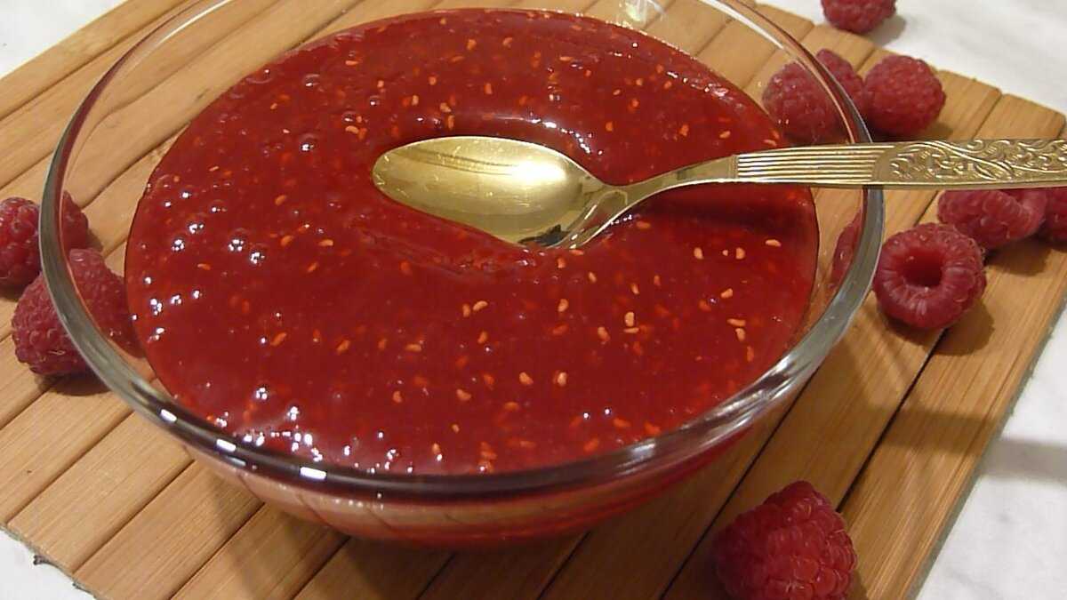 6 потрясающих рецептов фруктово-ягодных соусов к мясу