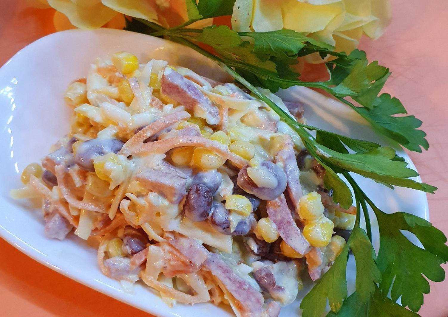Салаты с фасолью и сухариками: очень вкусные рецепты с майонезом