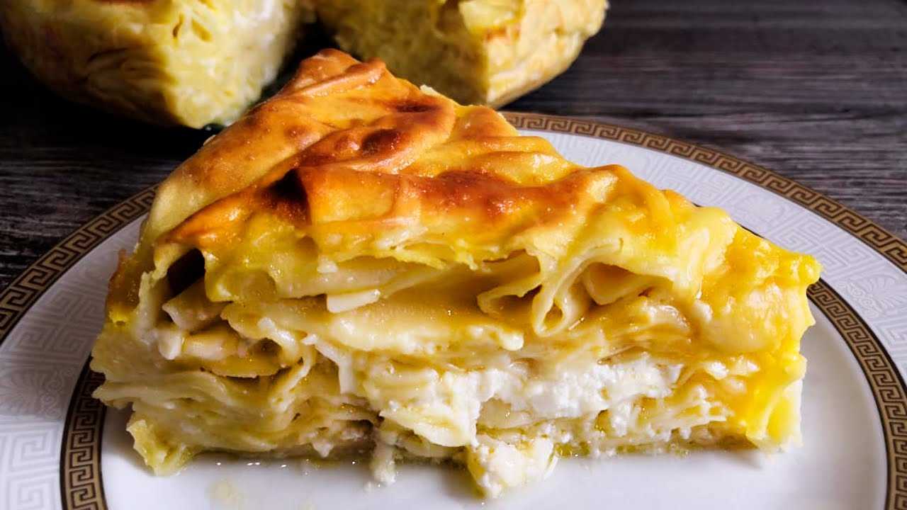 Пироги из слоеного теста 138 домашних вкусных рецептов
