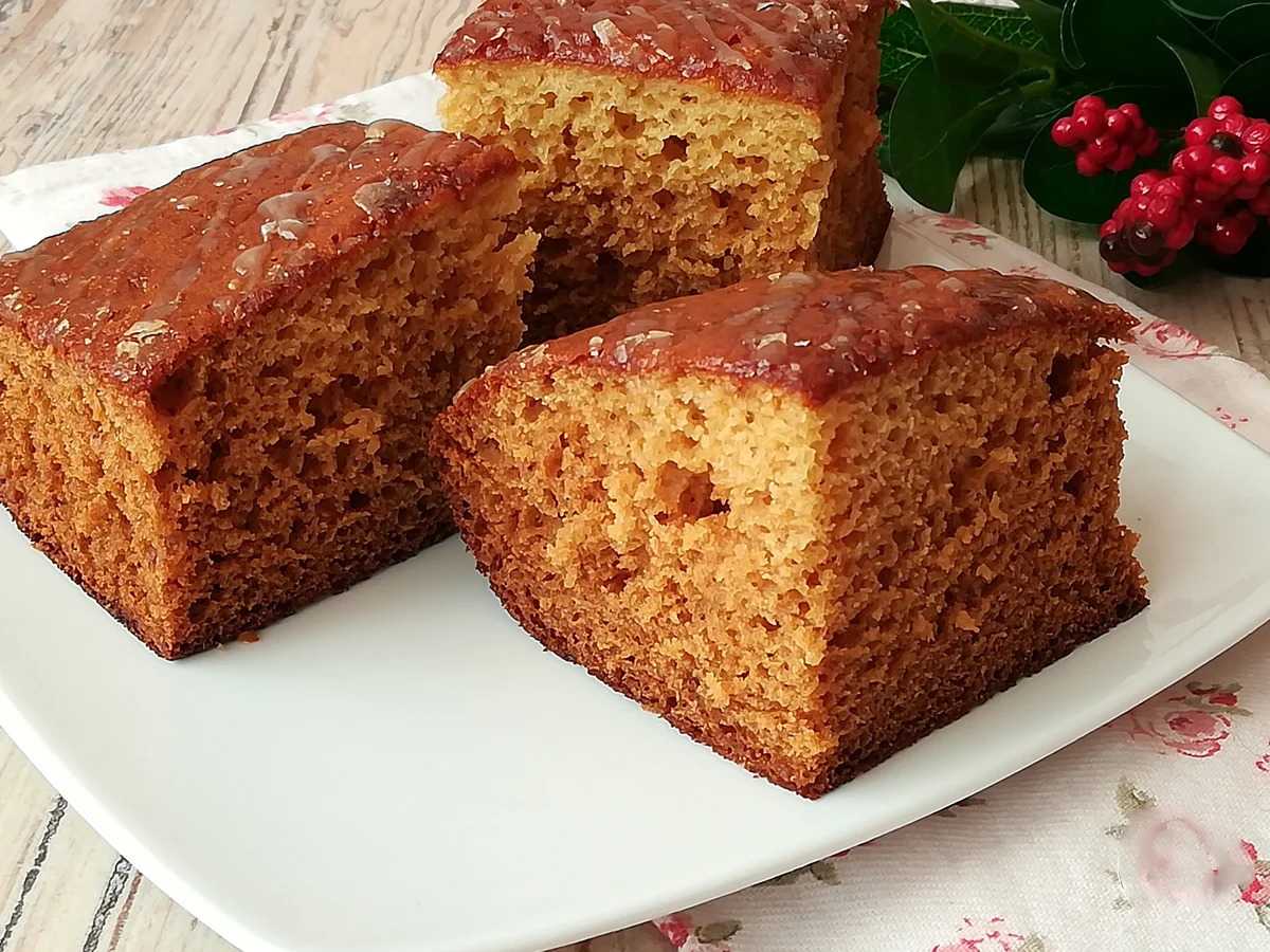 Самый вкусный «медовик»: 10 очень простых рецептов приготовления лучшего торта в домашних условиях