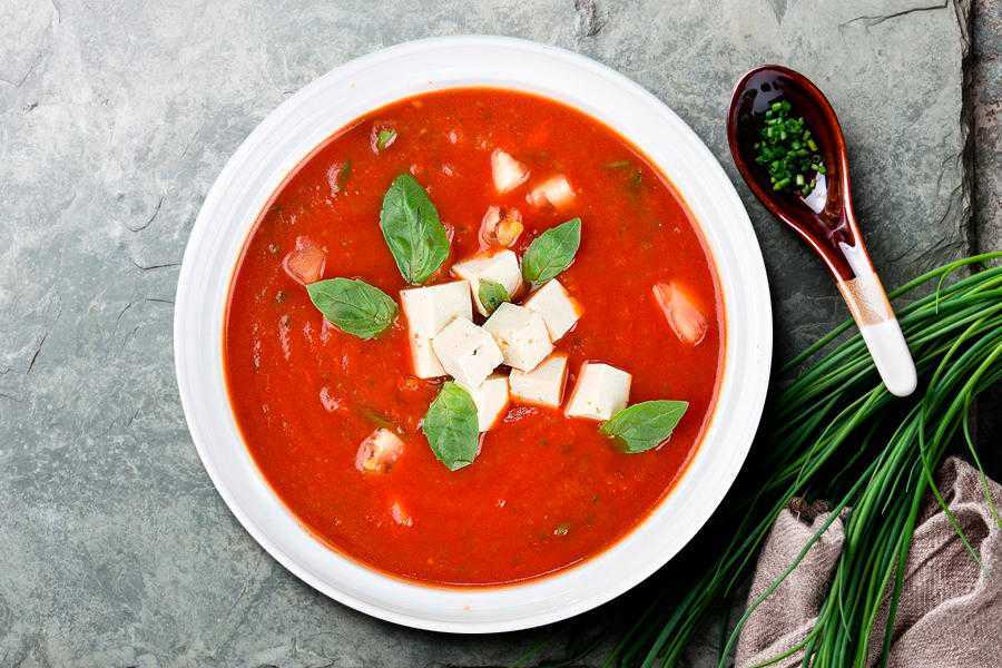 Тушёная капуста с беконом, яблоками и фенхелем - рецепт с фотографиями - patee. рецепты
