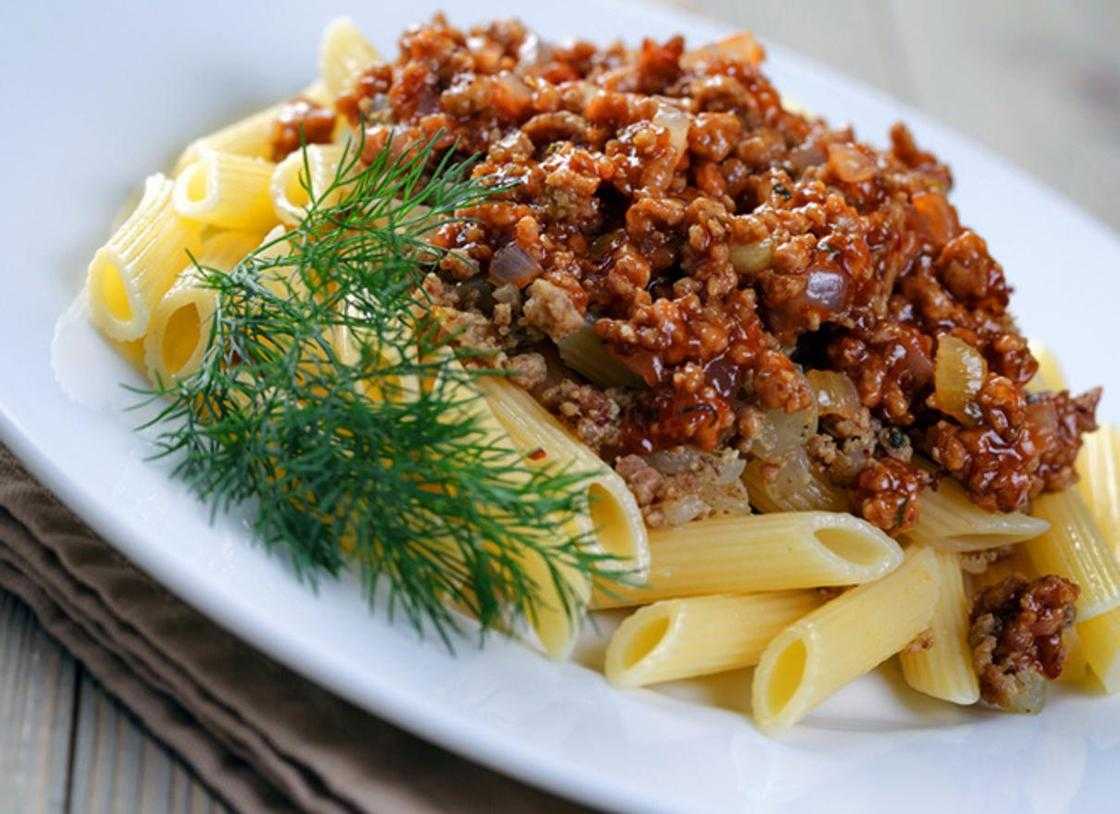 Макароны с фаршем — готовим разнообразно