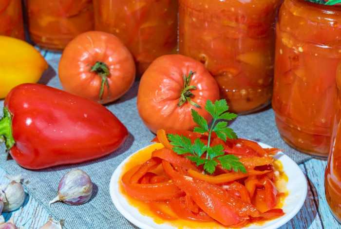 Маринованные помидоры на зиму в банках — ну очень вкусные!
