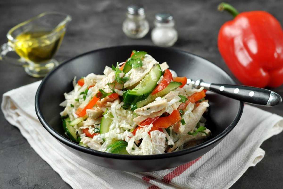 10 самых вкусных салатов из пекинской капусты круглый год