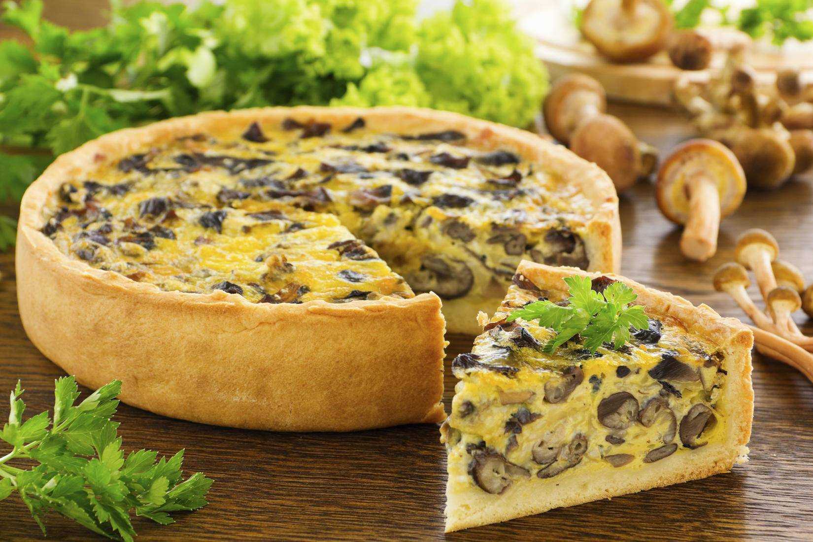 Пирог со шпинатом и сыром фета