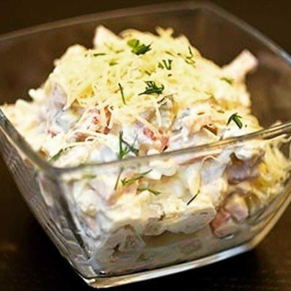 Салат «русская красавица» - 6 вкусных рецептов с фото