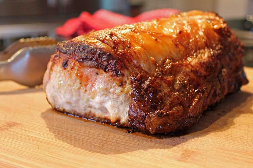 Рецепты приготовления вкусной сочной свинины, запечённой в духовке, в фольге