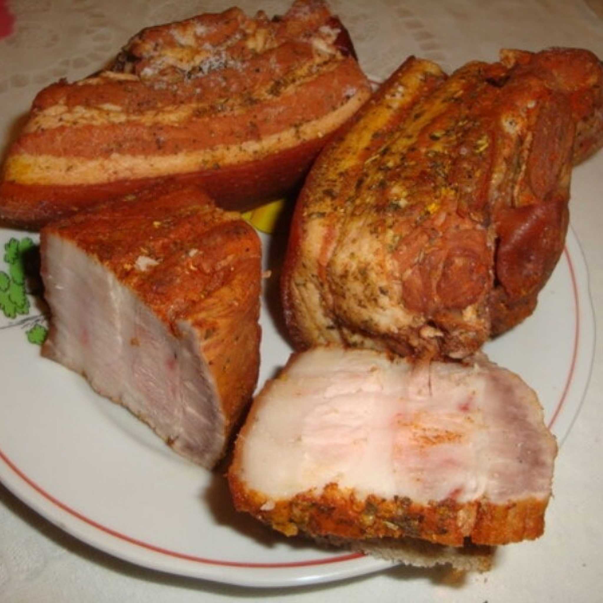 Как сварить сало в луковой шелухе? 7 самых вкусных рецептов