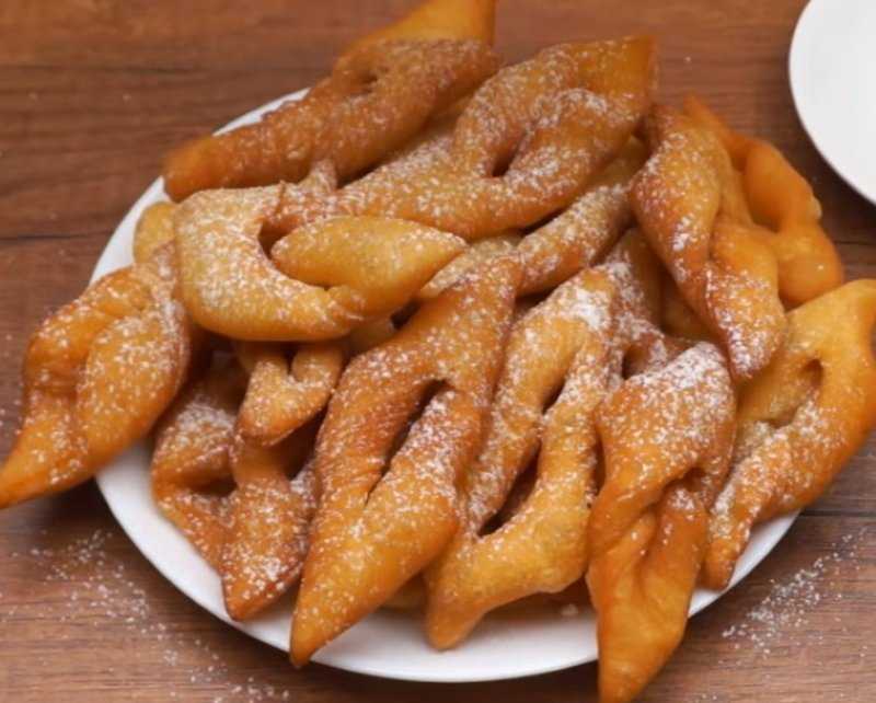 Хрустящий формовой хворост из жидкого теста рецепт с фото