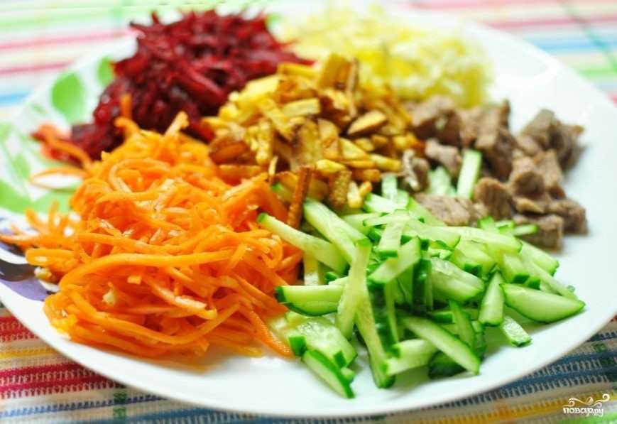 Салат слоями картофель мясо