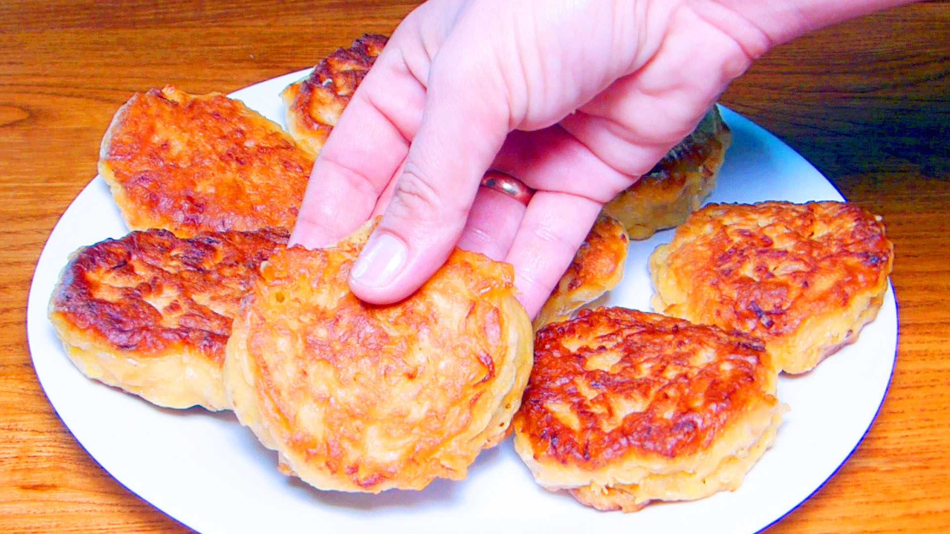 Пирог с луком и яйцом – 4 рецепта из детства