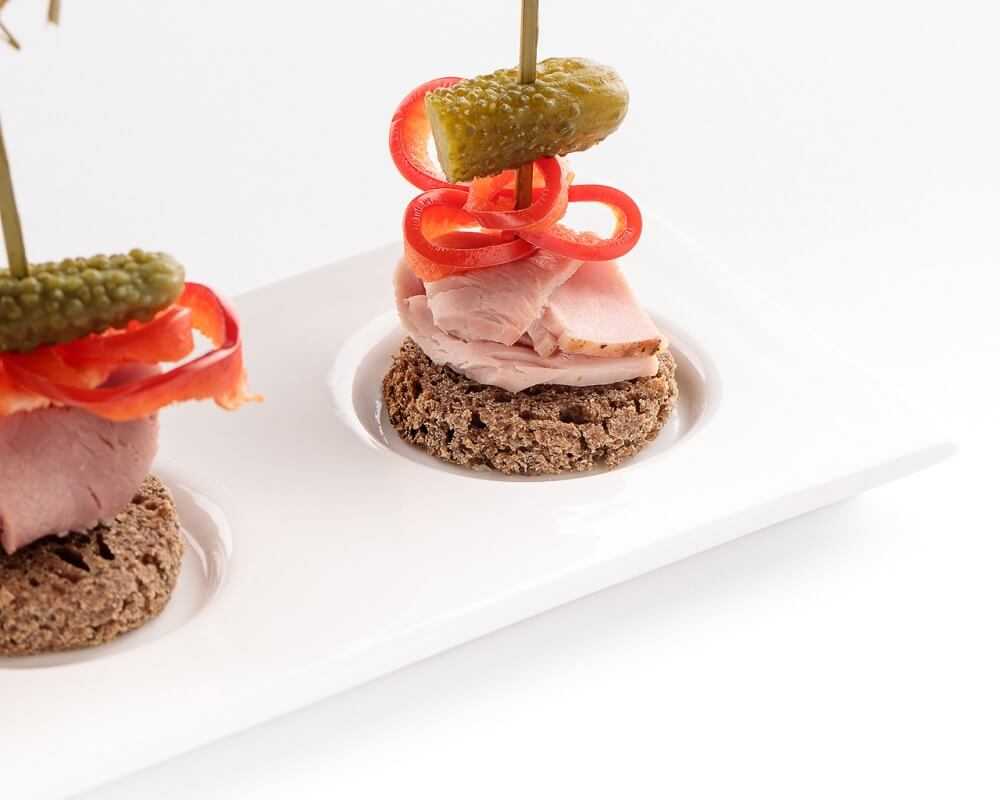 Канапе на новый год 2020: рецепты с фото, простые и вкусные, оригинальные    :: клео.ру
