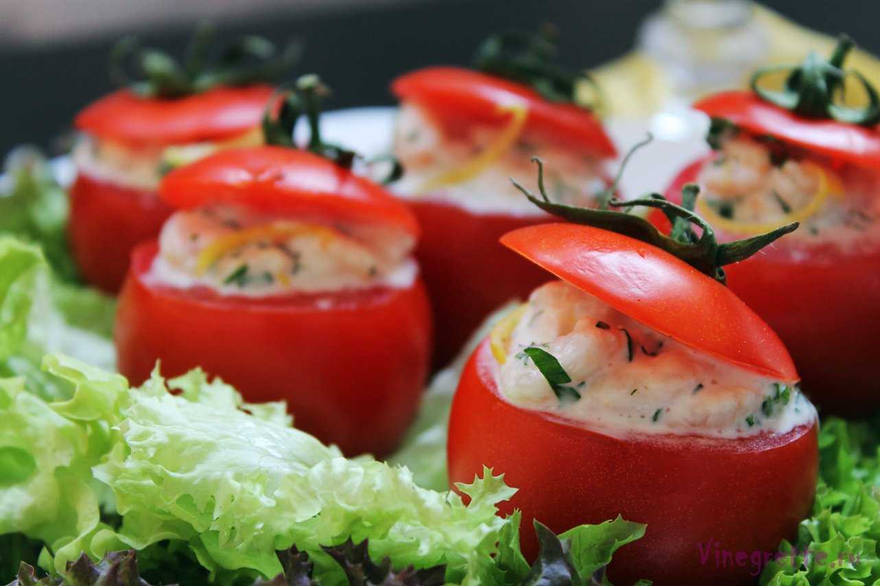 Фаршированные помидоры с мясом в духовке