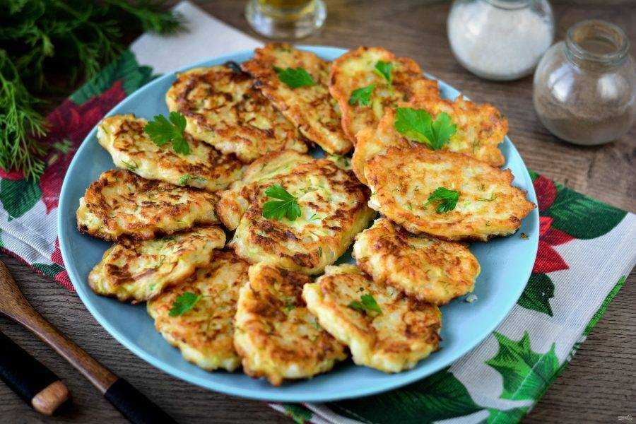 Котлеты из кабачков: 8 самых быстрых и вкусных рецептов