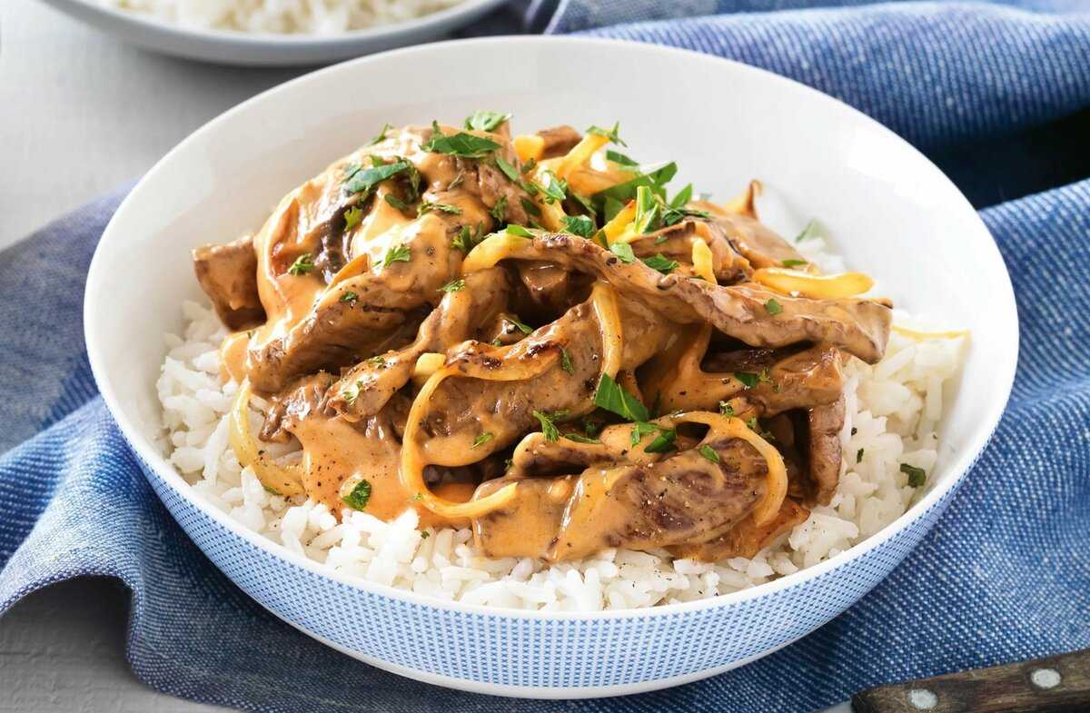 Boeuf Stroganoff