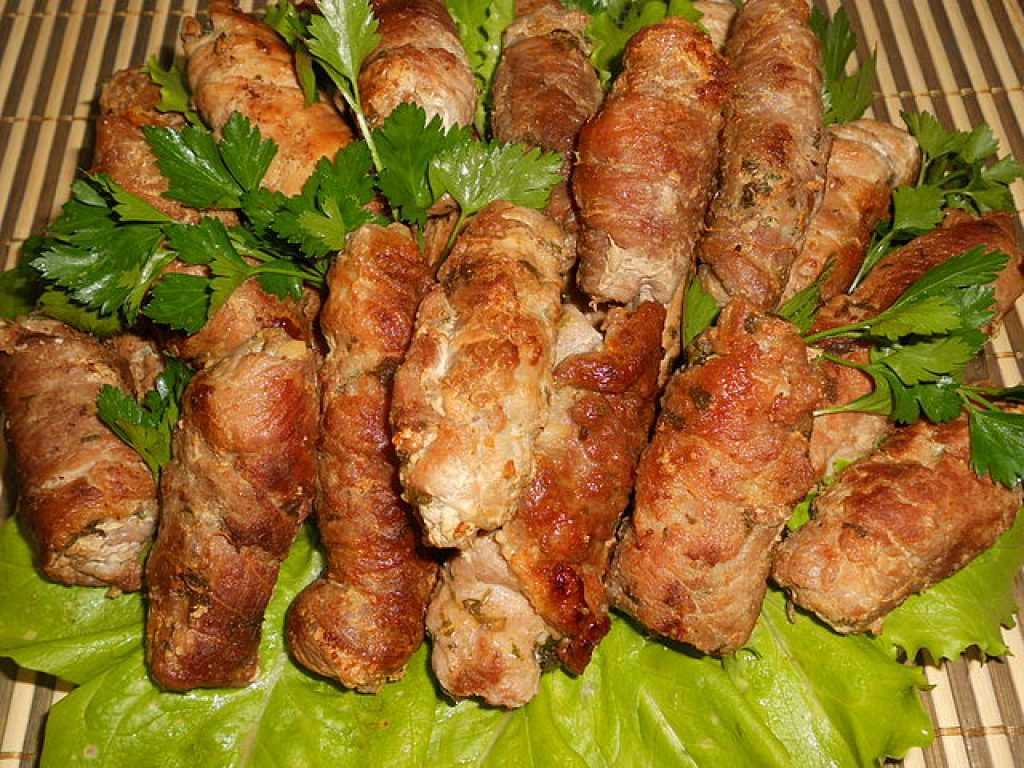 Пальчики из свинины – мясо с начинкой! рецепты ароматных, сочных и румяных пальчиков с начинкой для сытного застолья