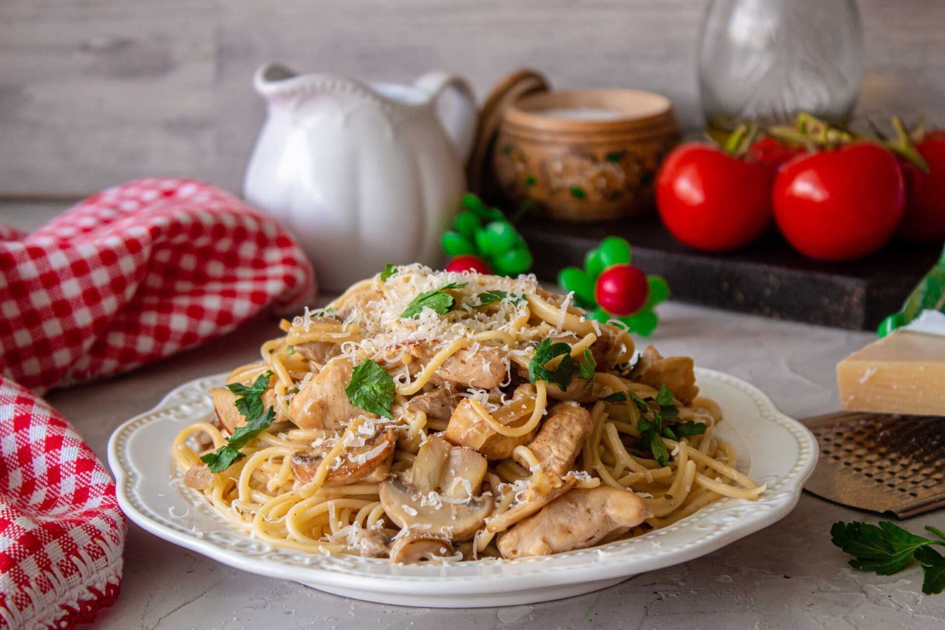 Паста с грибами - 12 вкусных рецептов пошагово (с фото)