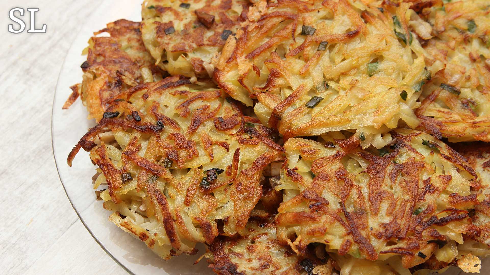 Картофельные драники с грибами: пошаговые рецепты приготовления
картофельные драники с грибами: пошаговые рецепты. картофельные драники с грибами – фото-рецепты
