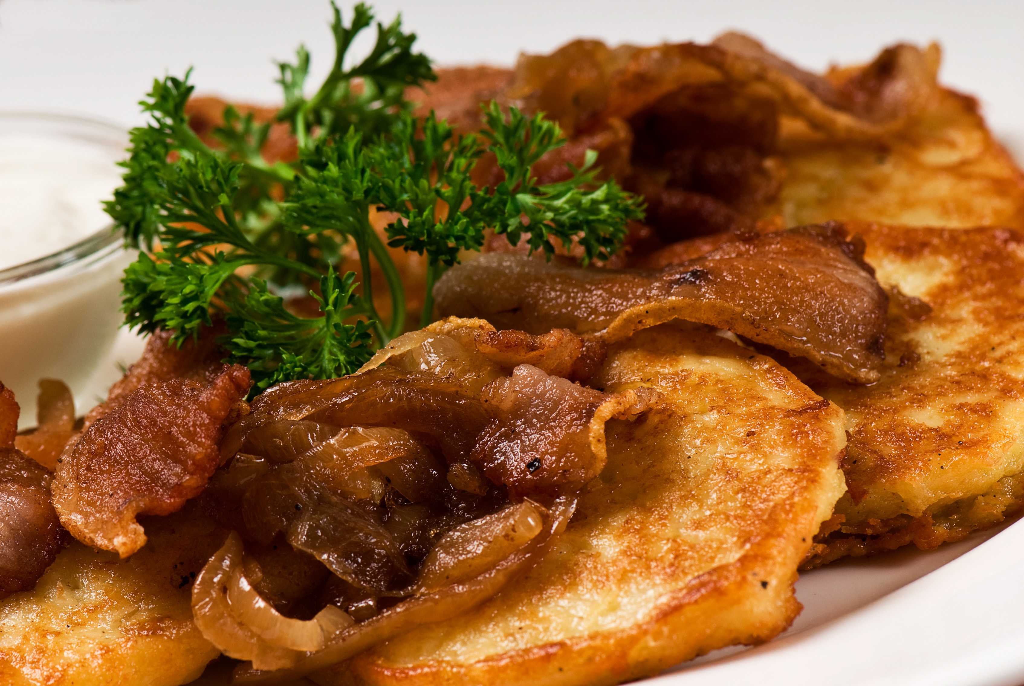 Самые вкусные рецепты драников из картошки — готовим классическое белорусское блюдо на сковороде