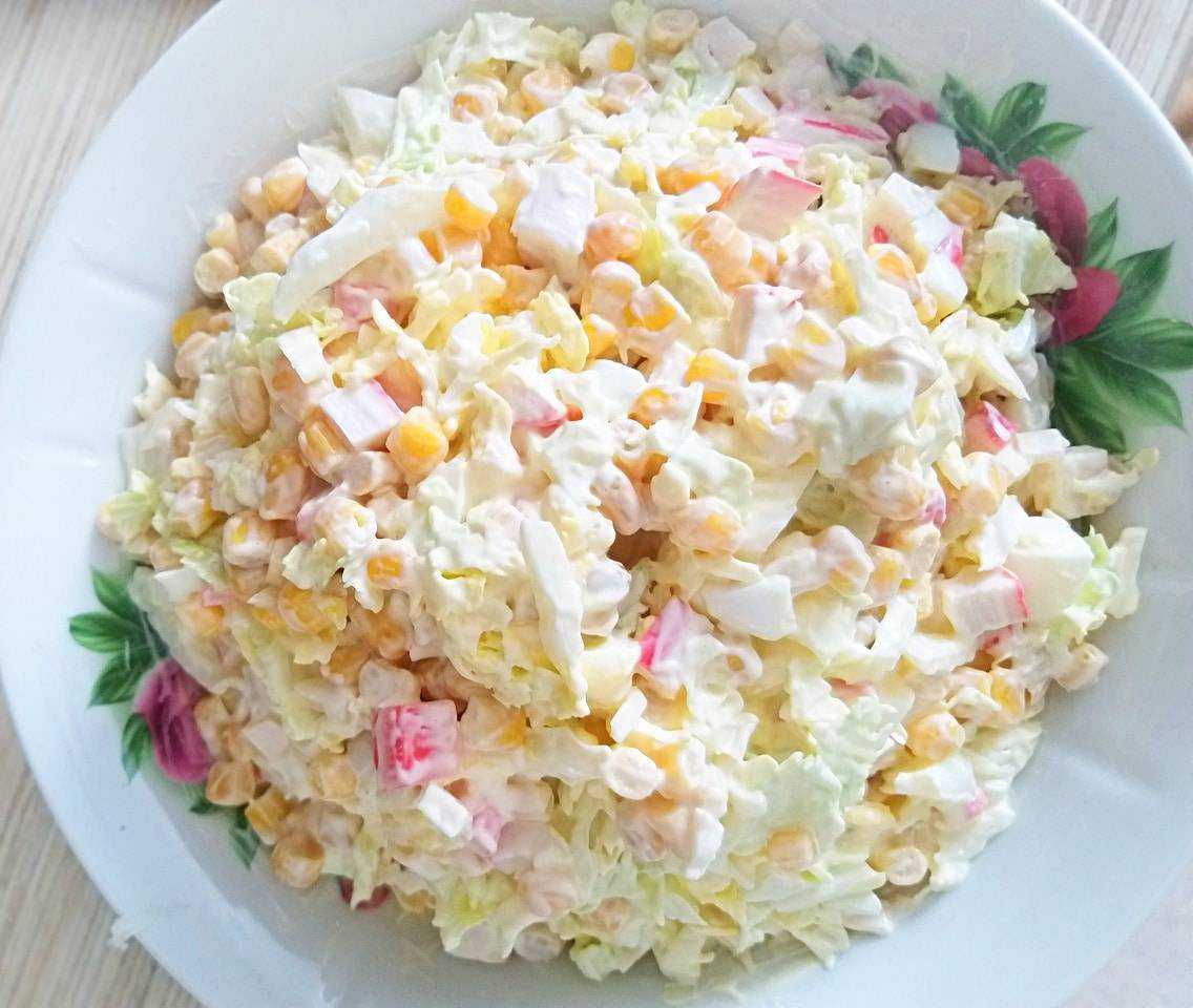 Салат из пекинской капусты